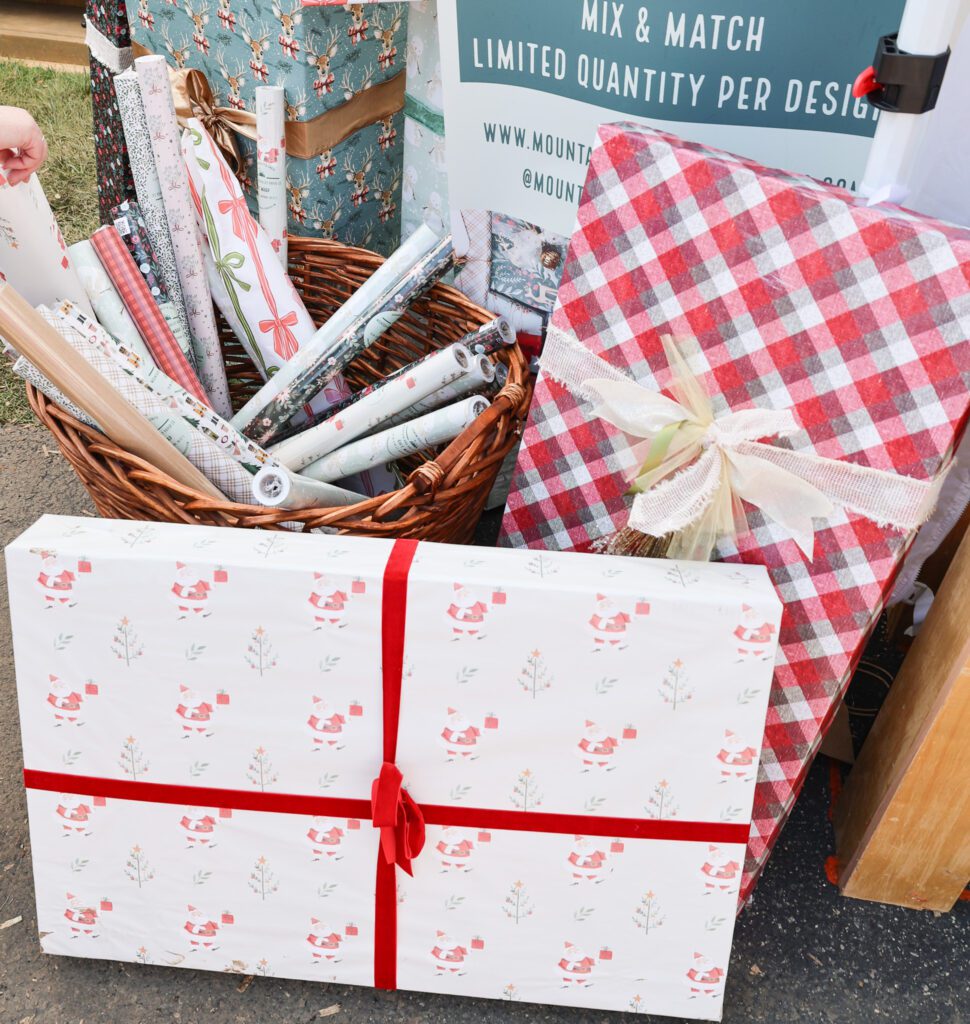 Mountain Gift Wrapping